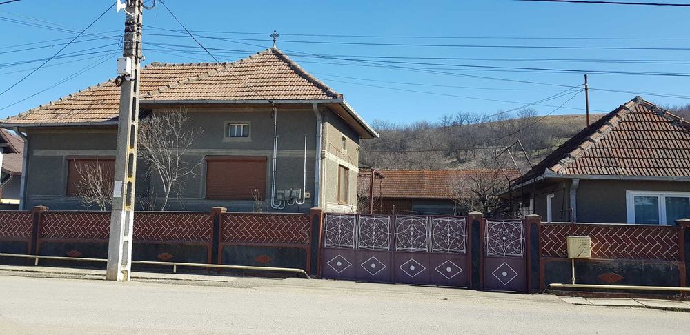 Casa si teren 7600 mp de vanzare Galda de Jos