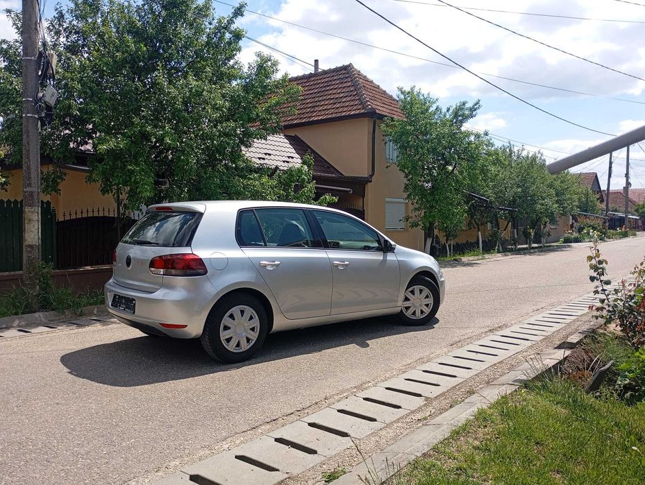 VOLKSWAGEN Golf 2009 — imagine 4