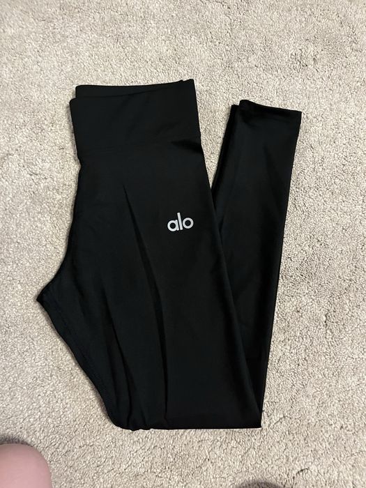 Colanti fitnesa ALO yoga