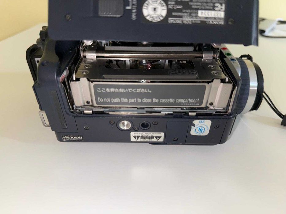 Camera video Sony dcr trv340 mint condition