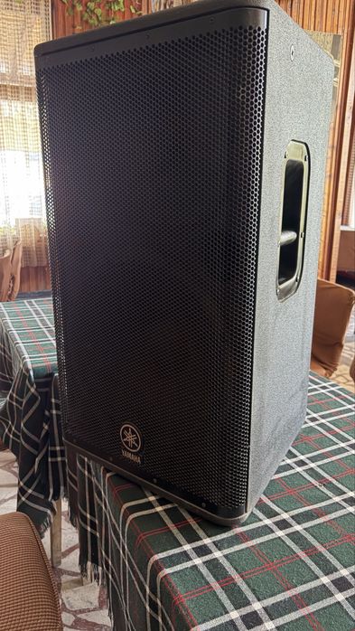 Активни тонколони 15” YAMAHA DSR 115
