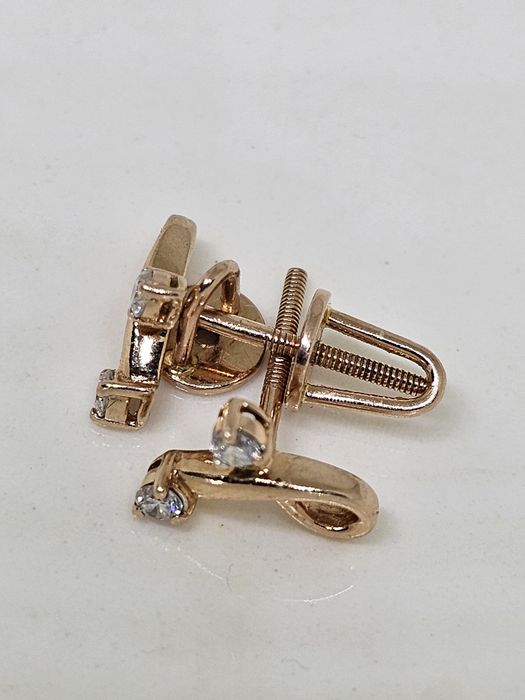 Пуссеты бриллианты 585