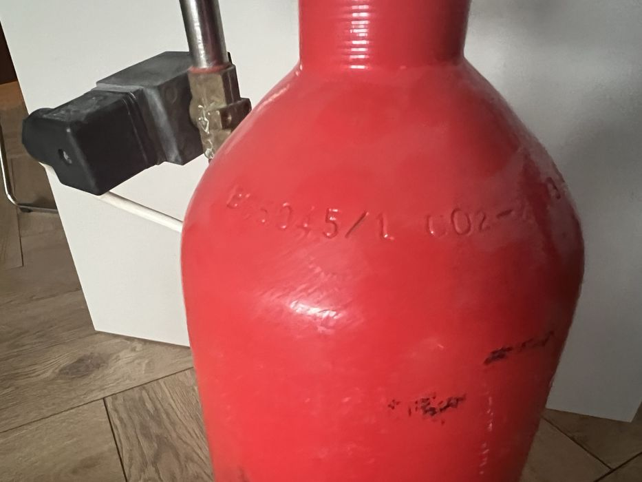 CO2 система за аквариум