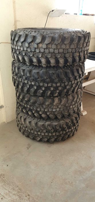 Американски джанти с гуми