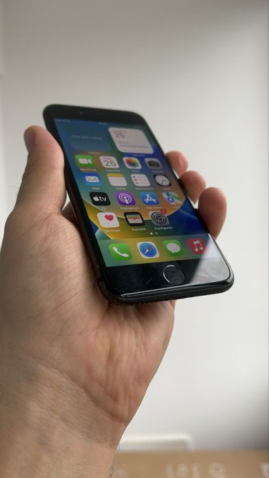 iPhone 8 Bleck Neverlock-256GB-Amprenta Functionala-89%Baterie-OK