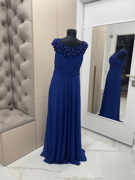 Rochie doamne , marimea 44
