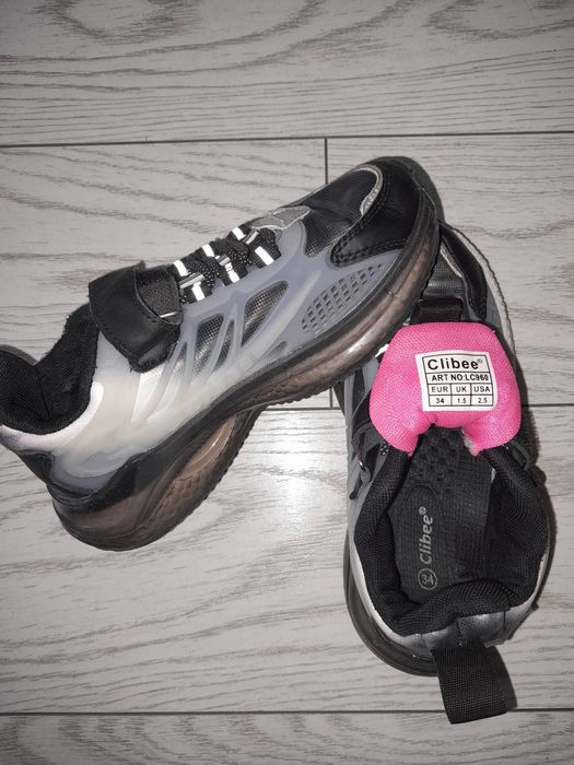 Продавам маратонки