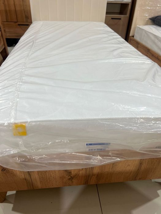 Продам матрас 90х190