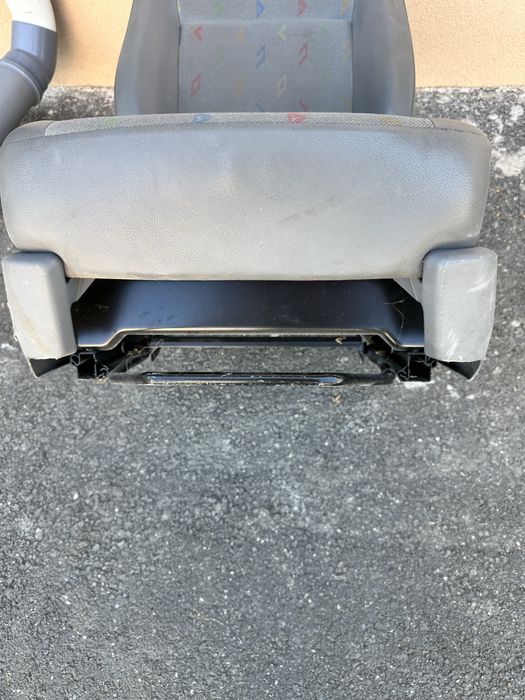 Scaun sofer vw t5 transporter caravelle