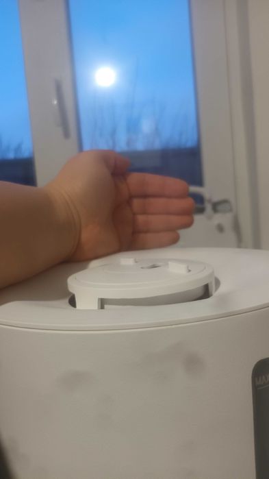 Umidificator cu functie aromaterapie