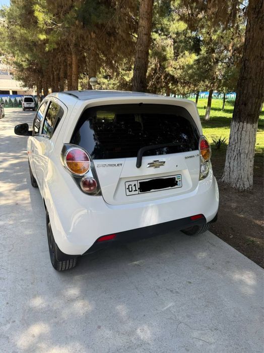 Chevrolet Spark 2011 — 2