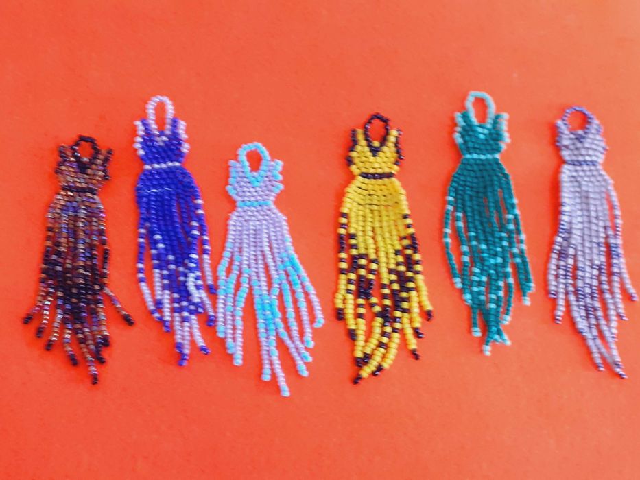 Украшения из бисера, подарки любимым