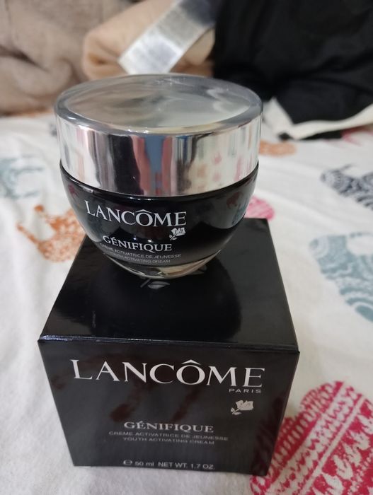 Vând cremă de zi Guerlain 500 lei