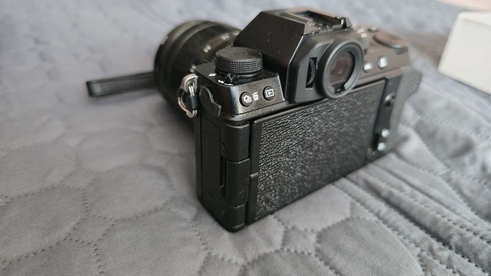 Fujifilm X-S10 Mirrorless Camera Body IBIS 26.1MP Excellent Condition Boxed
