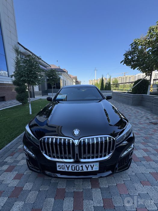 Bmw j12 long srochniy sotiladi