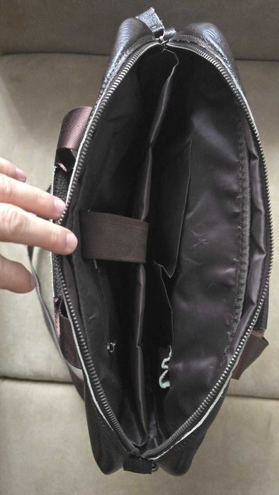 Geantă Business din Piele Naturală, Laptop & Documente – Elegantă