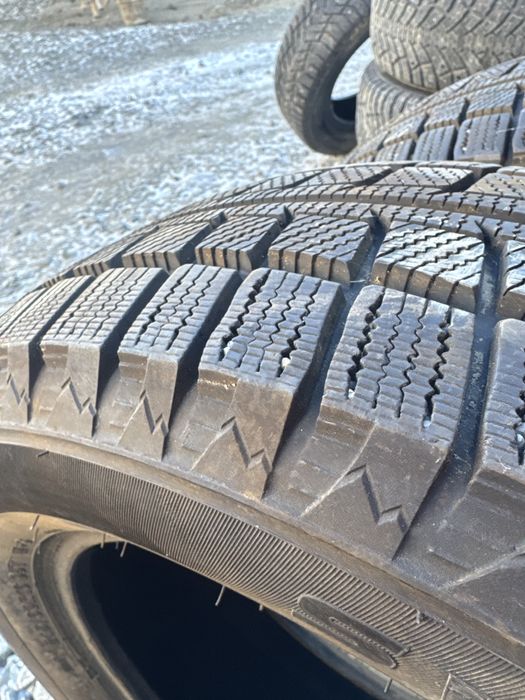 Новая липучка 2 шт