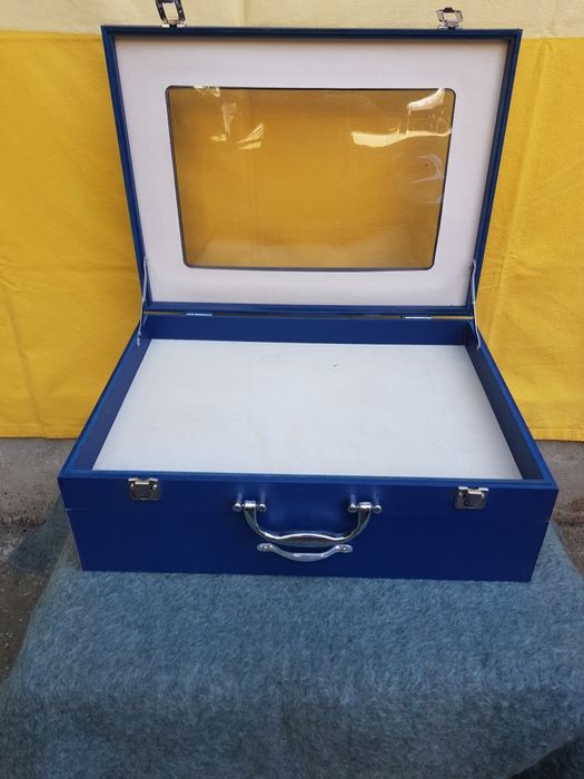 Caseta cu sertar pt. depozitare