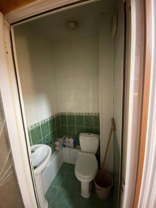 Срочно продаётся 3ком квартира в кизил шарке
