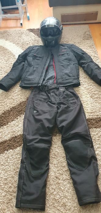 Echipament moto CITESTE ANUNTUL!