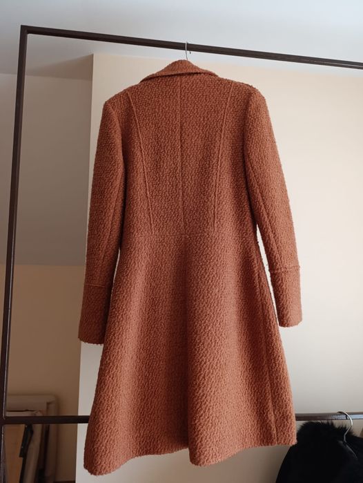 Vând Palton de iarna preț 200