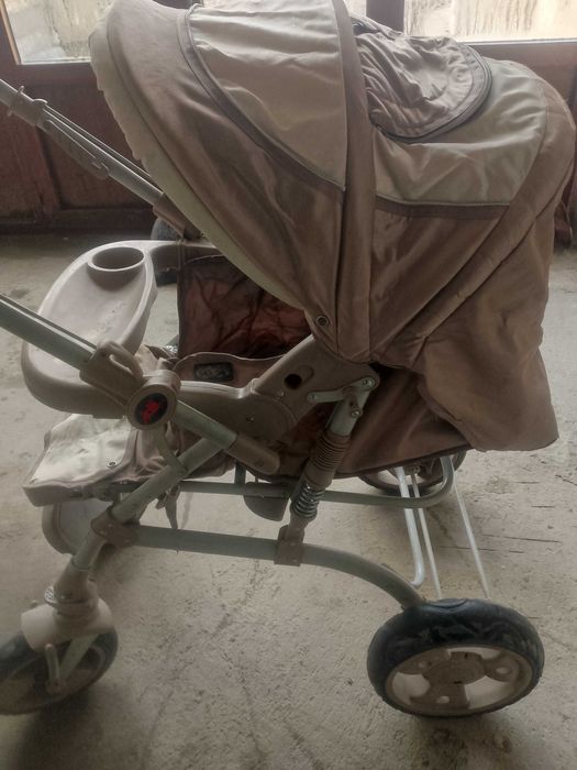 Kolyaskalar arzon narxda sotiladi