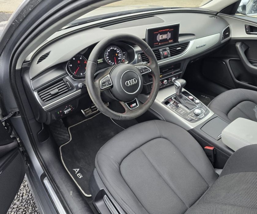 Vând Audi A6 2012