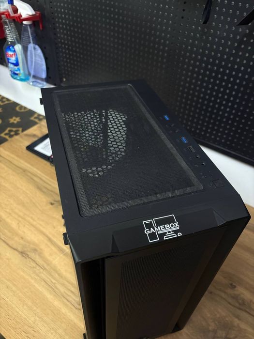 Корпус для компьютера Wintek 4х Кулерный