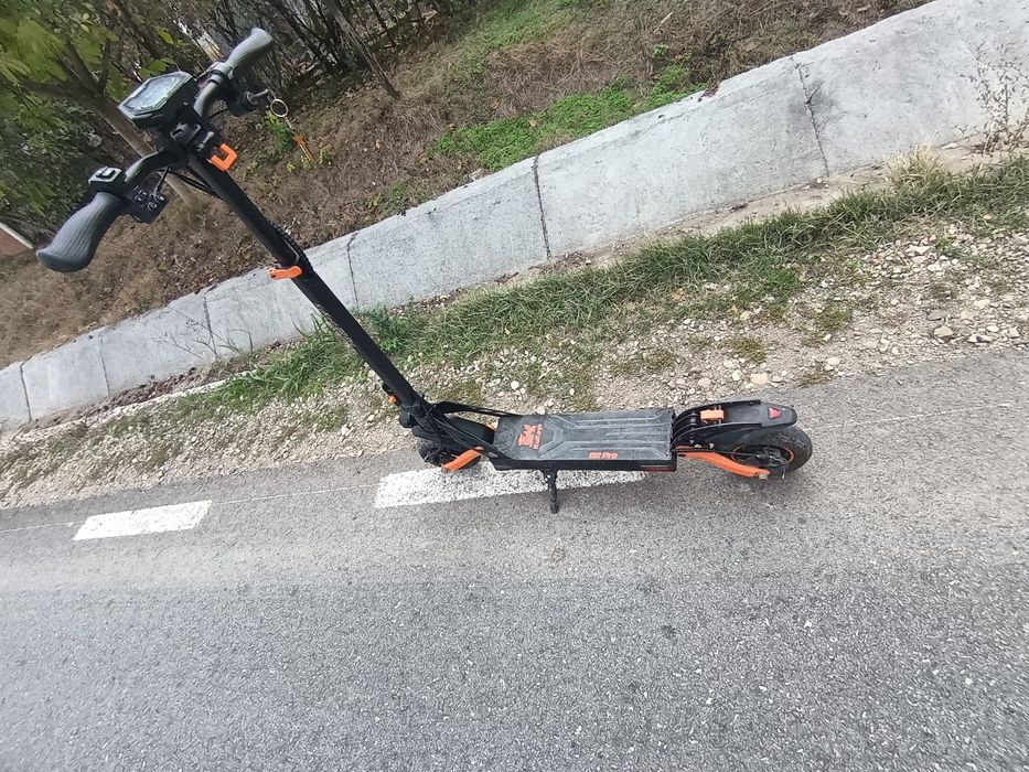 Trotinetă Electrică KuKirin G2 Pro (Model 2024) – Ca nouă