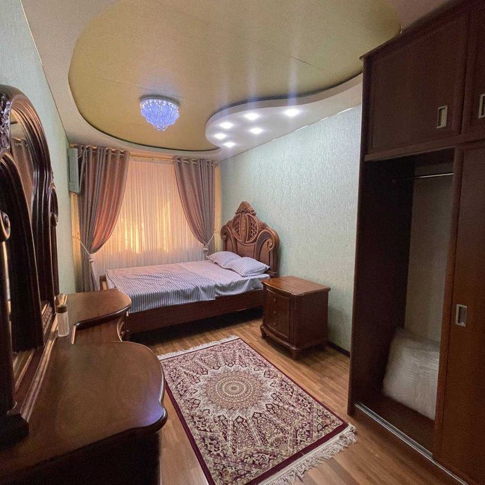 Продам В Ойбек 3/3/4 80м2 Кирпичный