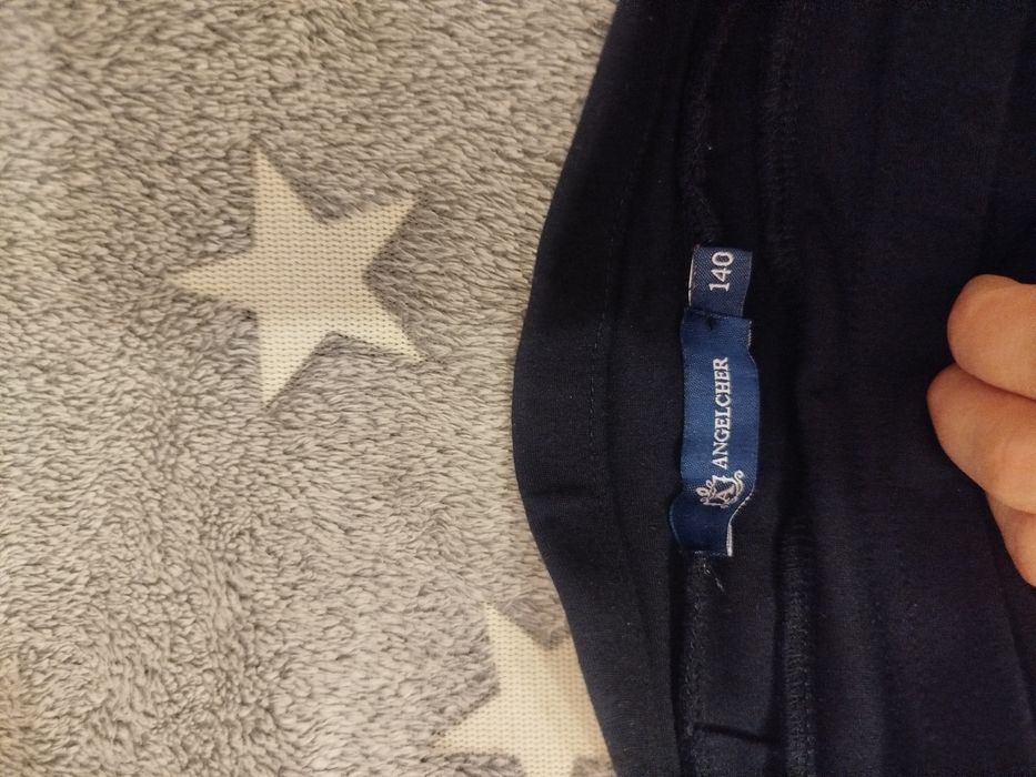 Продам юбки и блузки на девочку 10-13 лет