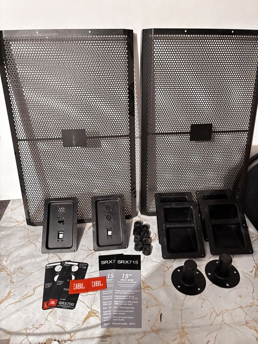 Комплекты корпуса JBL SRX715