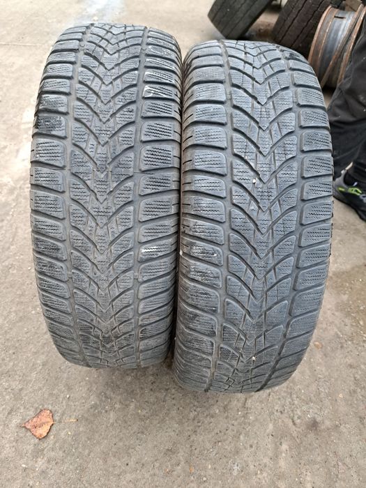 Anvelope de iarna 215-65r16 Dunlop