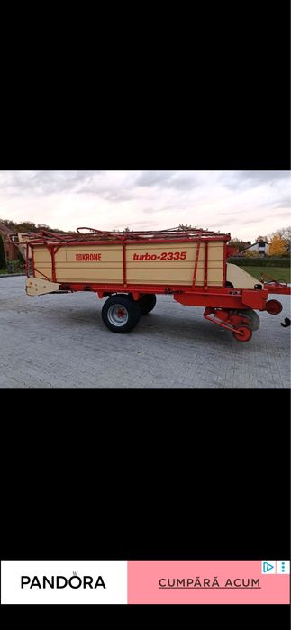 Remorca adunat Fân !