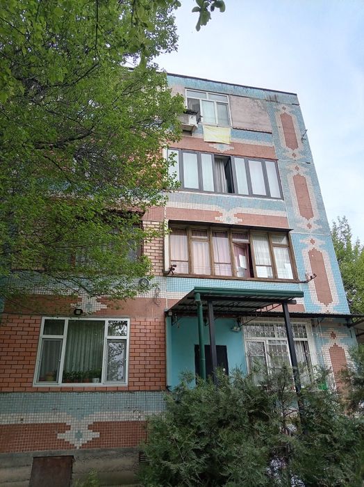 Продам 3 комнатную