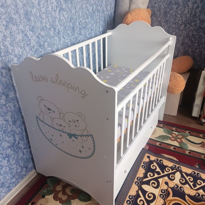 Продам детскую кровать