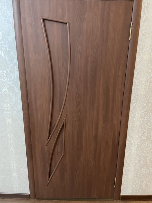 Двери межкомнатные 7шт