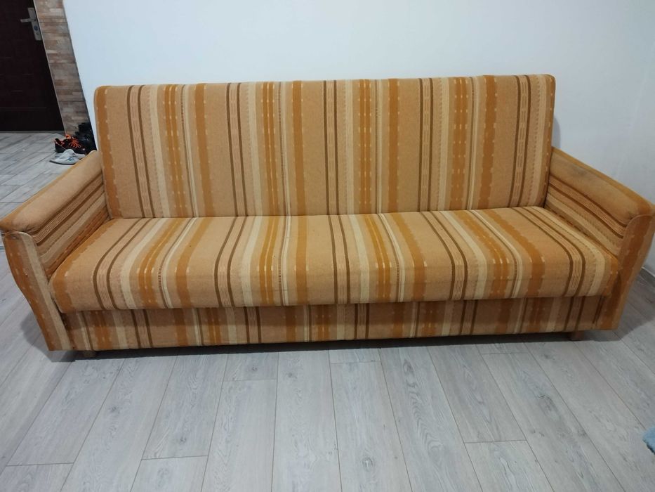 Vand canapea extensibila