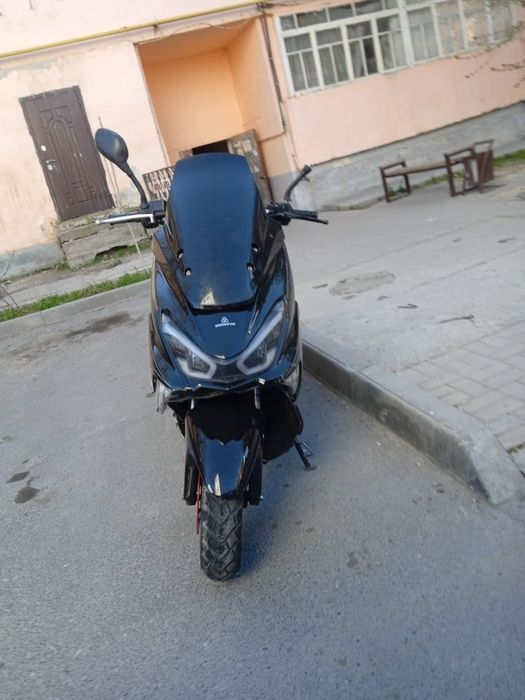 Продаю за  140000тнг