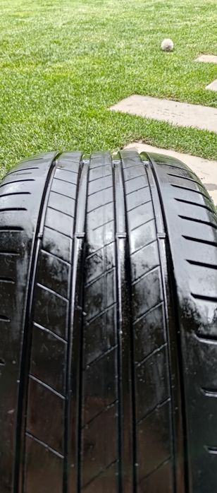 Anvelopele vara R18 Bridgestone T005