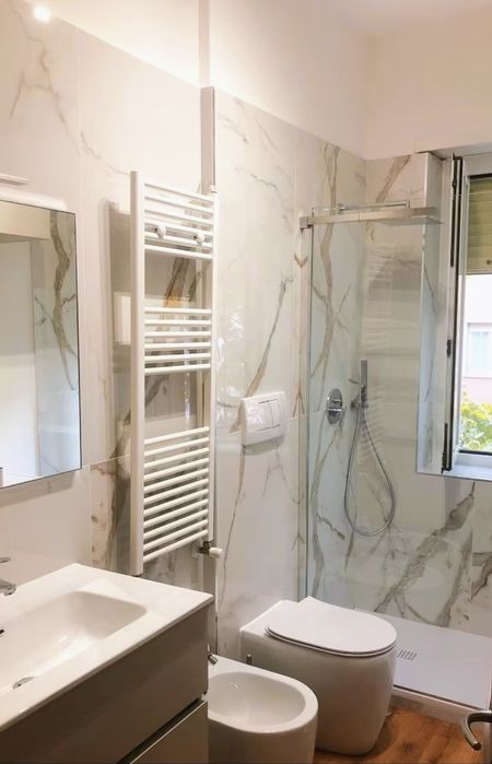 Renovari baie si bucatarie, instalații sanitare. Instalații electrice