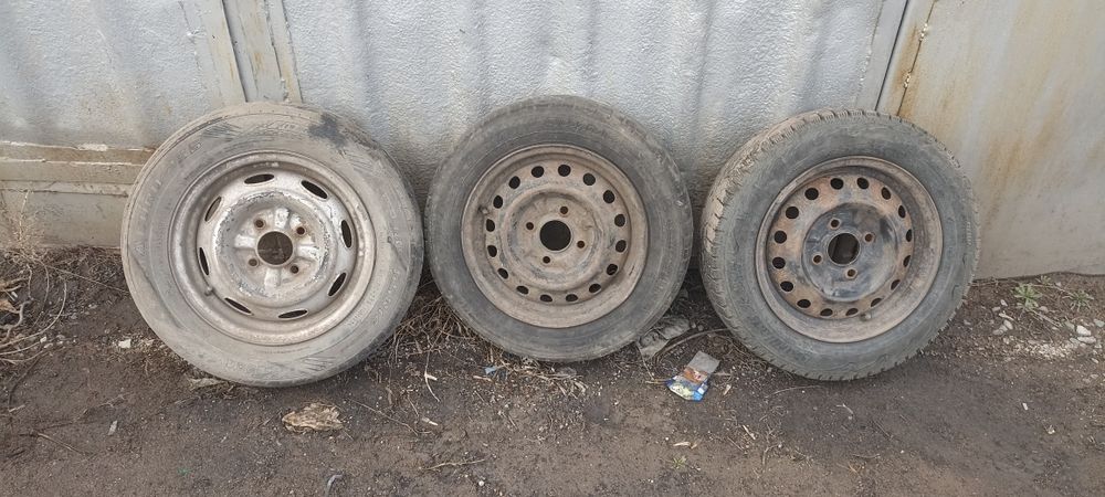 Продам литье на 16/4/100