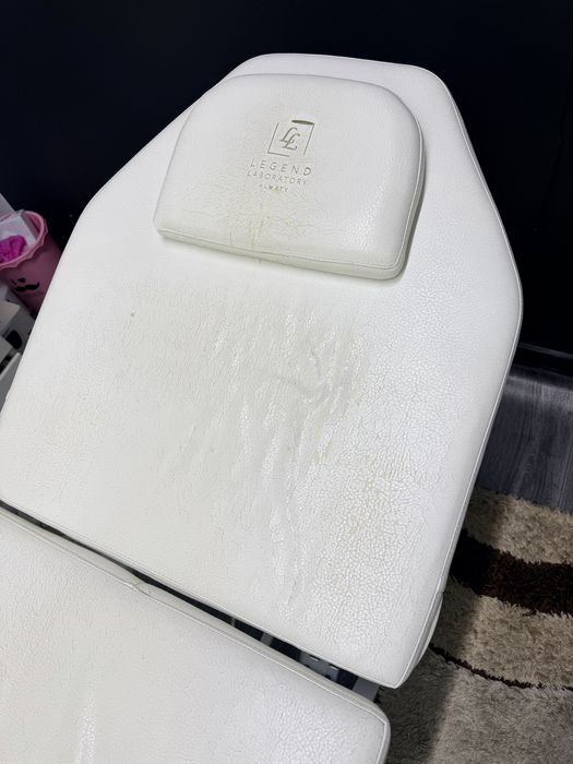 Кушетка косметологическая