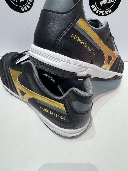 Маратонки MIZUNO MORELIA Classic. Номер 45