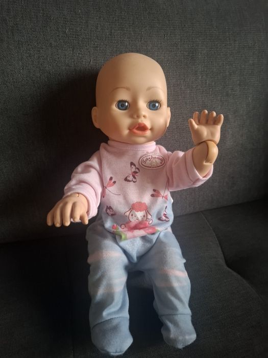 CryBabies кукли и baby Annabell Лили се учи да ходи