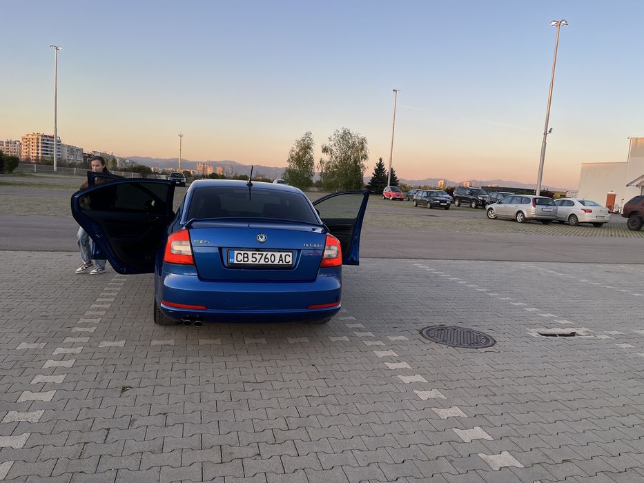 Продавам Skoda VRS