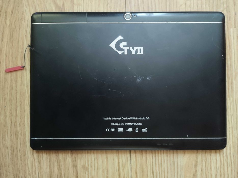 Продавам таблет 10 инча