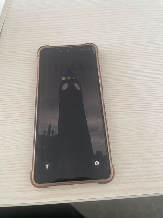 Техно пова телефон