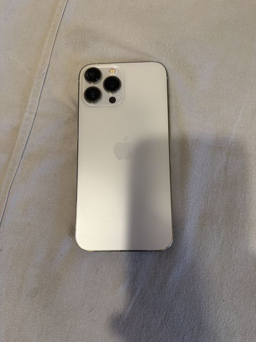 Iphone 13 pro max 512 GB  silver , impecabil