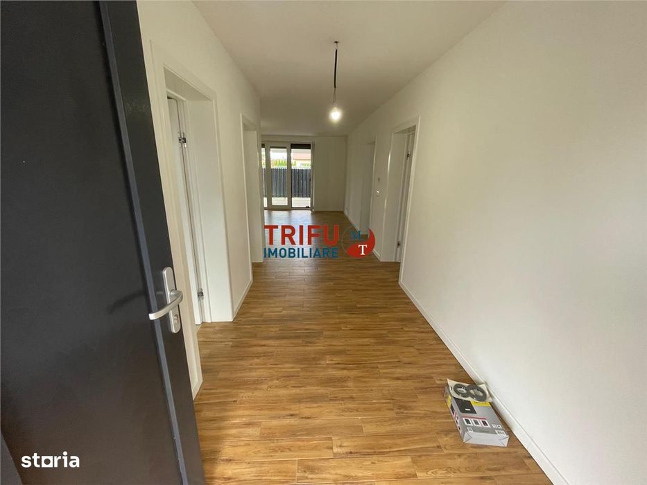 Casă pe un nivel cu garaj zona Centru